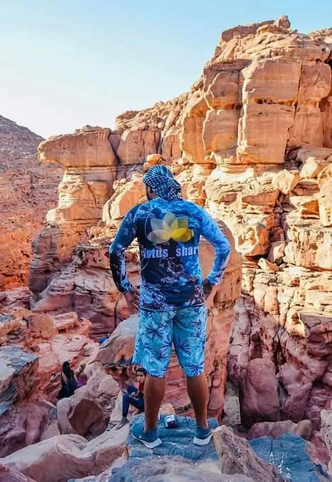 دهب والكانيون الملون (7 × 1)